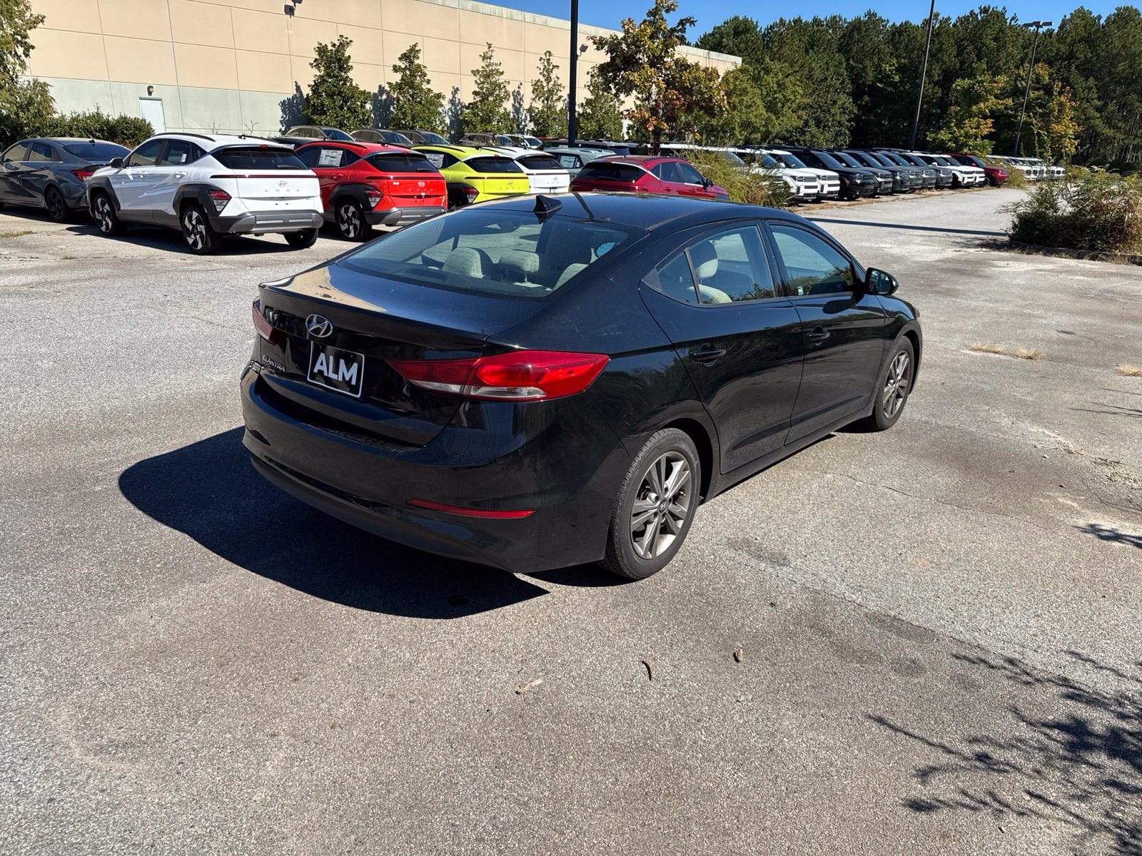 Used 2018 Hyundai Elantra SEL FWD image 4