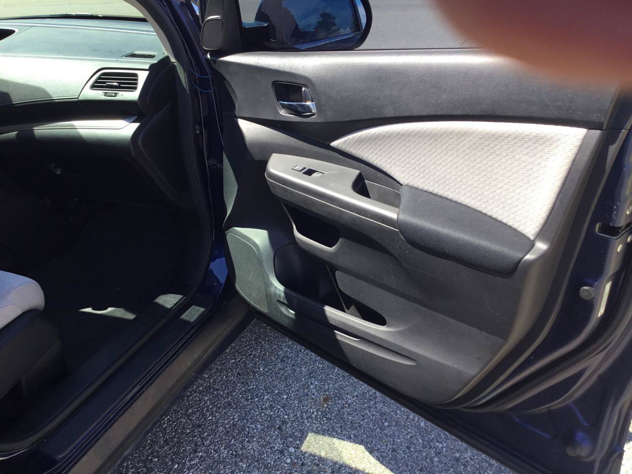 Used 2015 Honda CR-V EX image 21