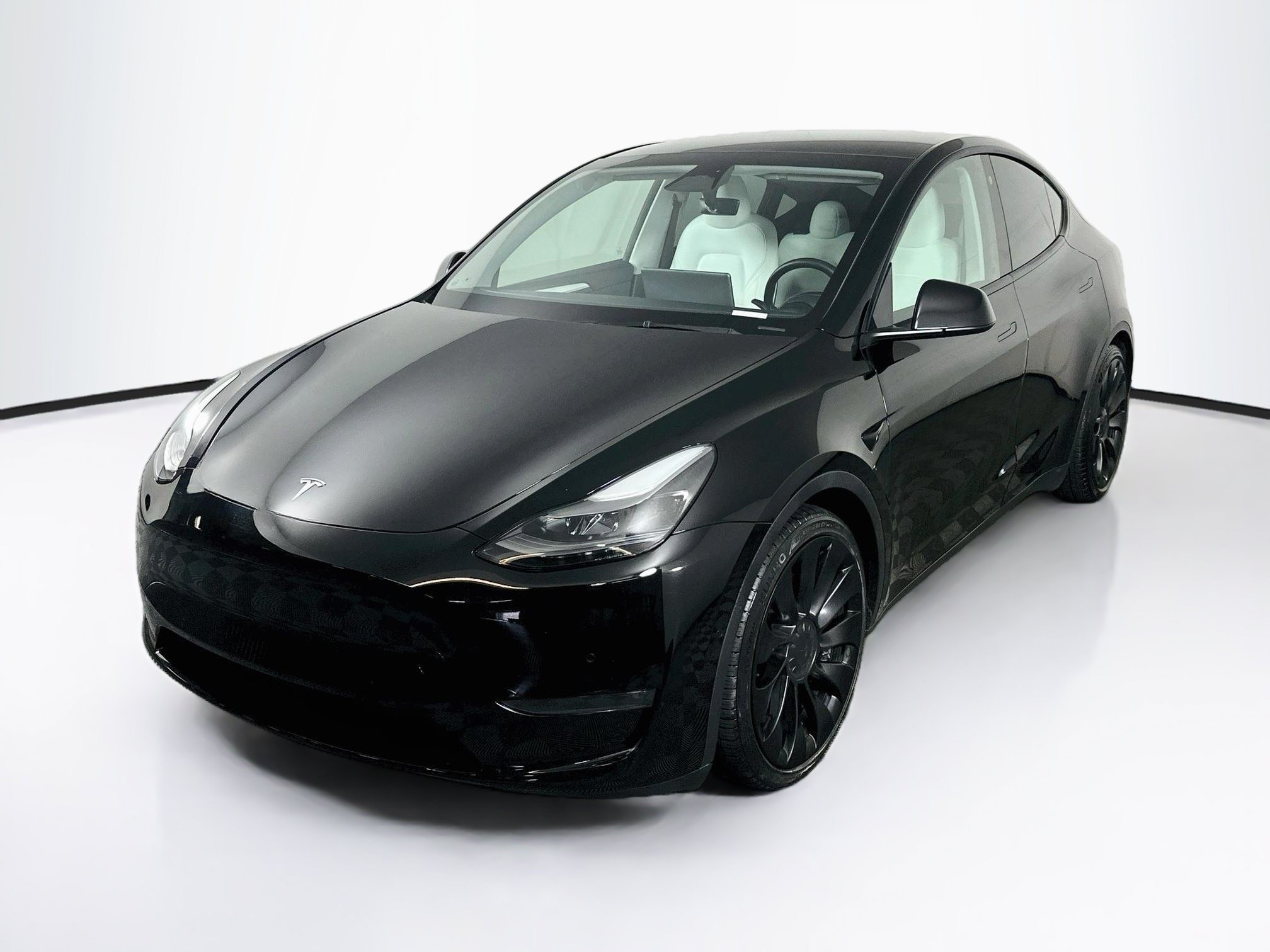 Used 2023 Tesla Model Y Performance AWD/4WD image 3