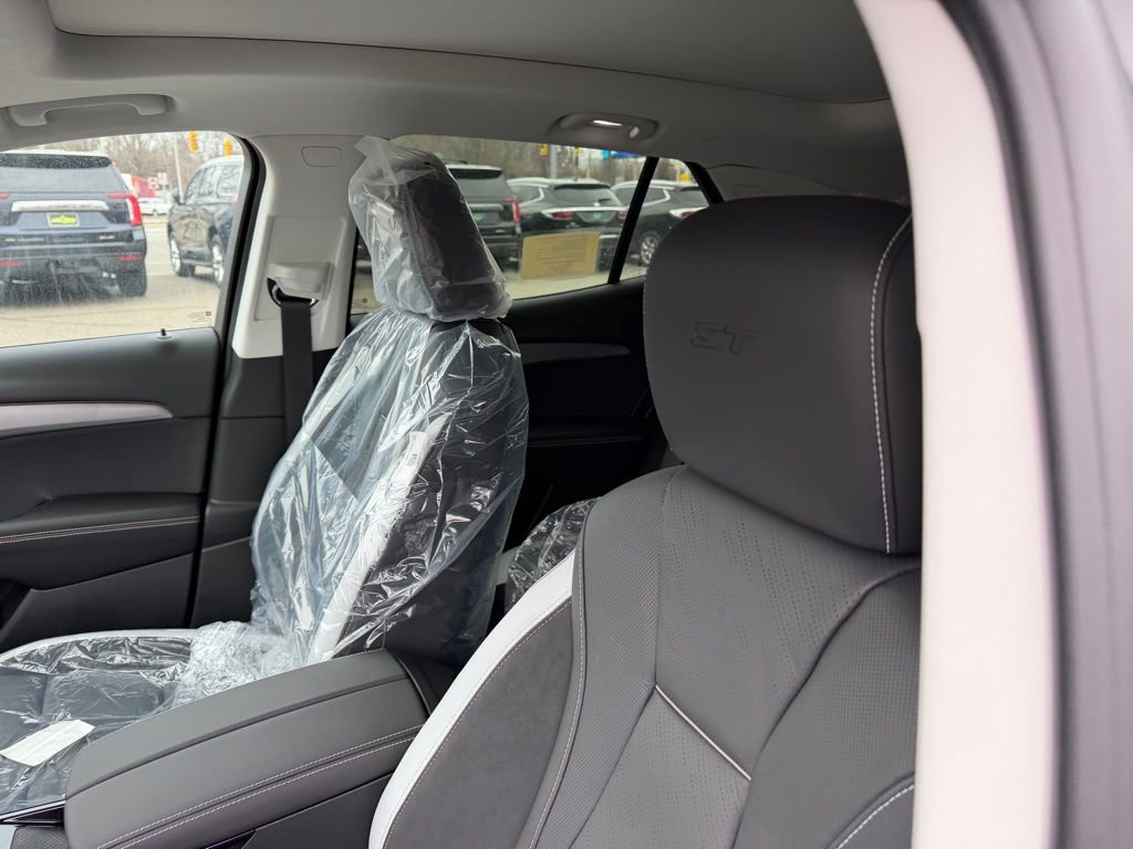 New 2026 Buick Envision Sport Touring image 15