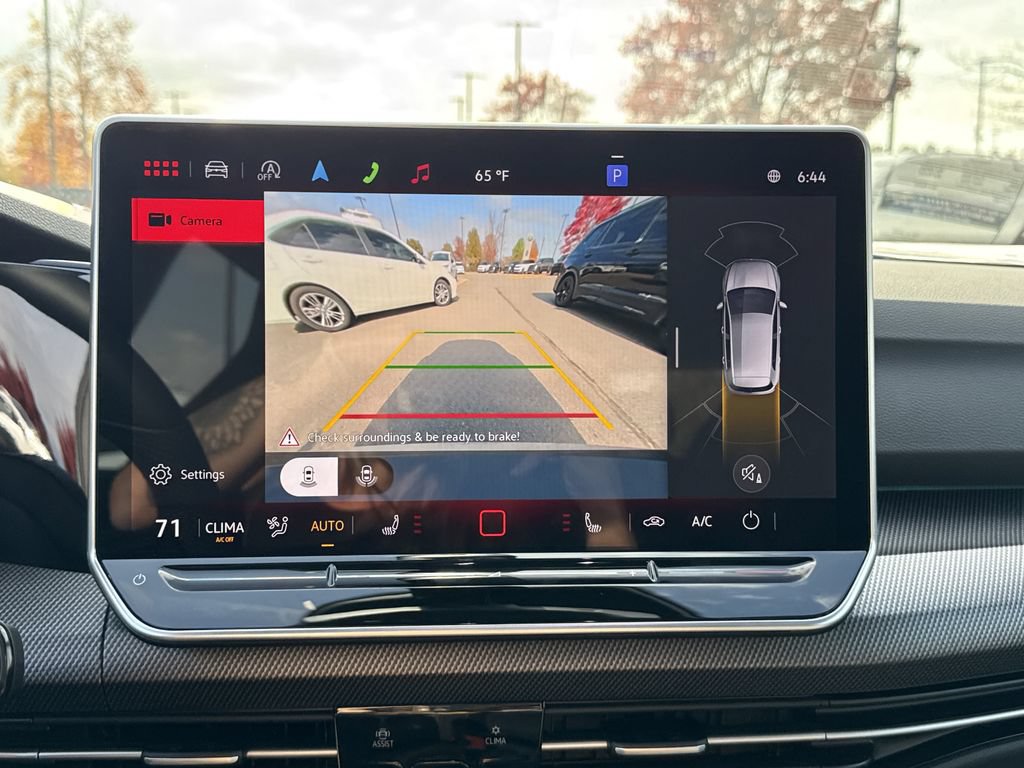 New 2026 Volkswagen GTI SE FWD image 29