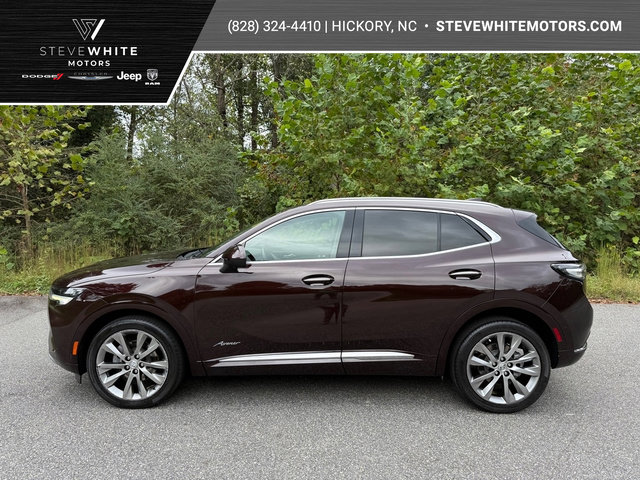 Used 2022 Buick Envision Avenir w/ Technology Package II image 1