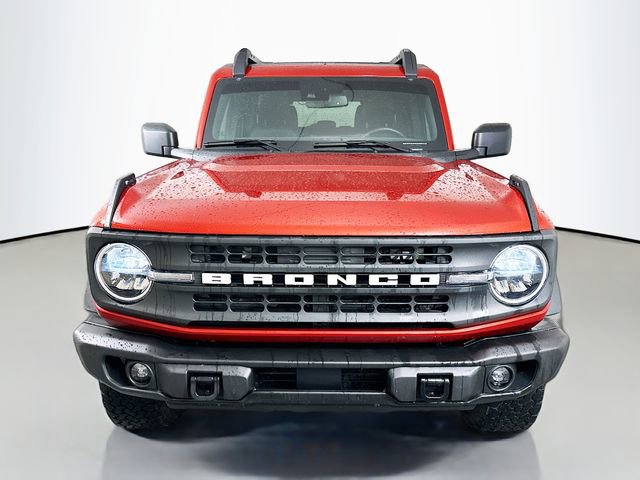 Used 2022 Ford Bronco Black Diamond AWD/4WD image 2