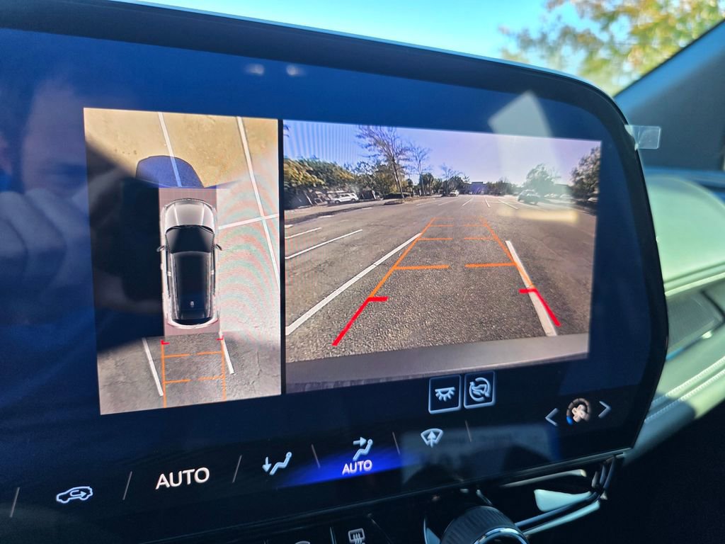 New 2025 Chevrolet Blazer EV LT w/ Midnight/Sport Edition image 15