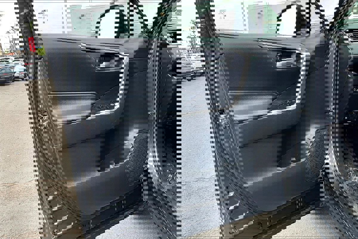 Used 2024 Toyota RAV4 XLE image 14