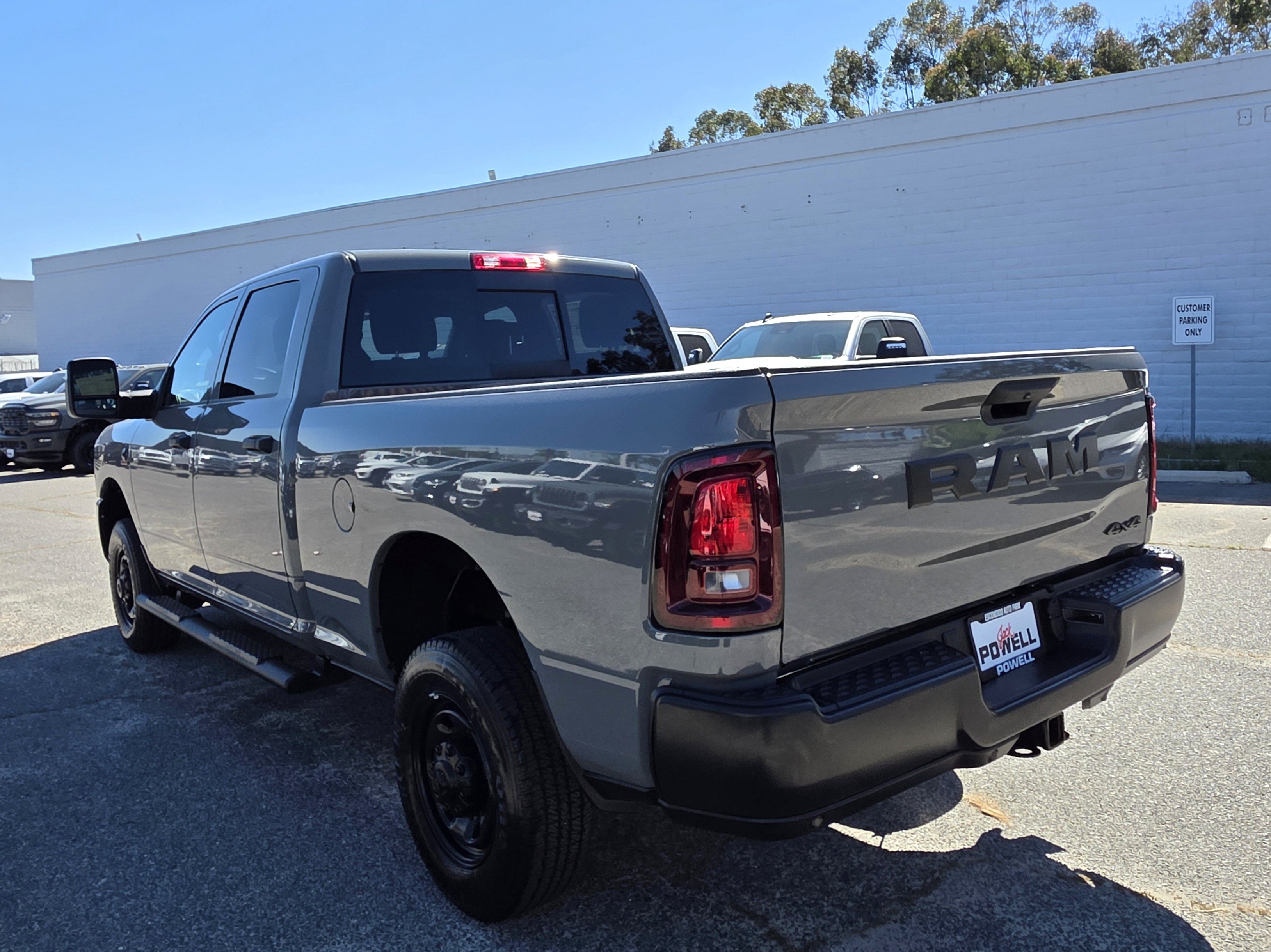 New 2026 RAM 2500 Tradesman AWD/4WD image 3