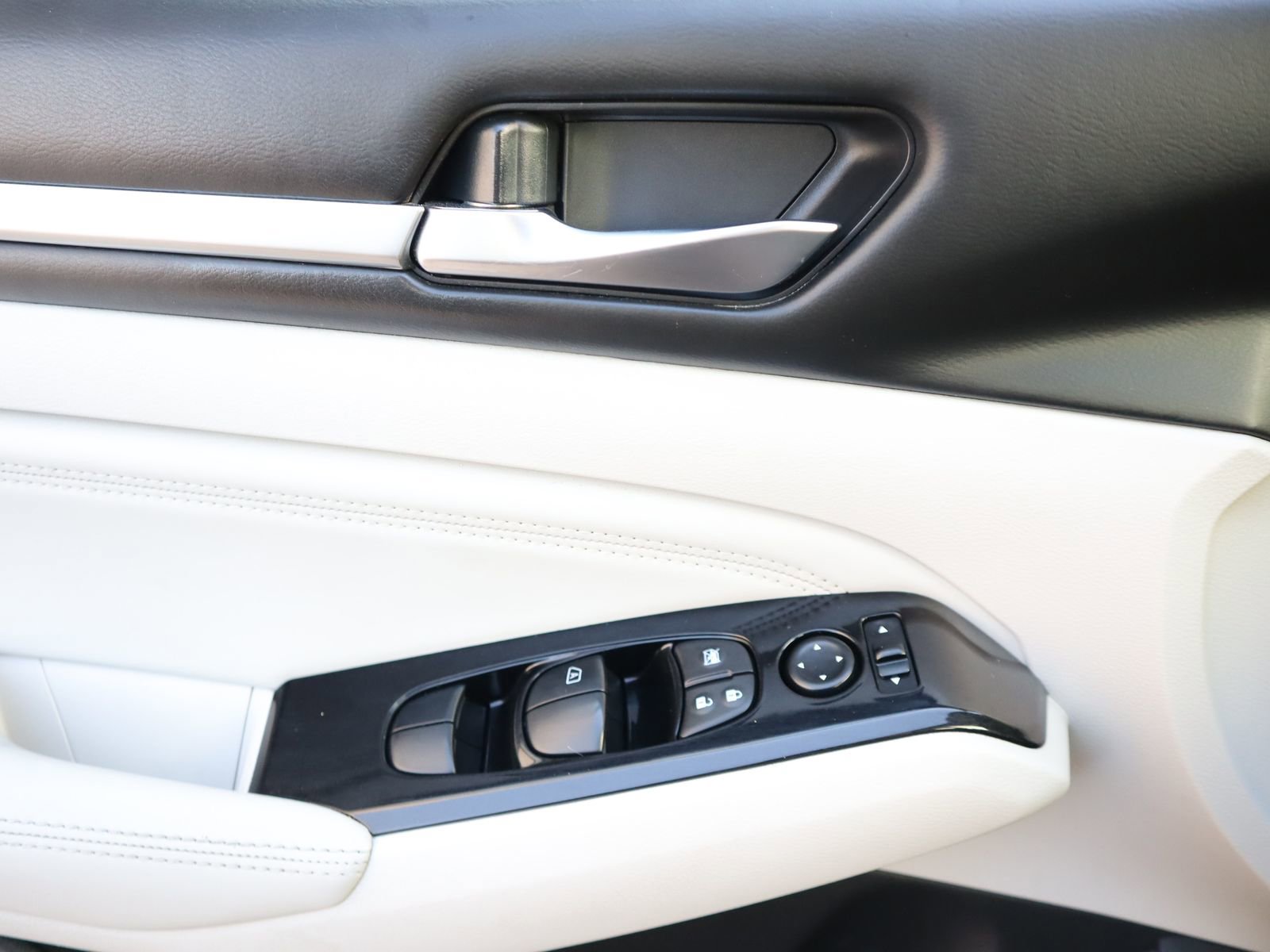 Used 2021 Nissan Altima 2.5 SV image 31