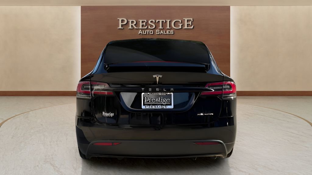 Used 2020 Tesla Model X Long Range image 12