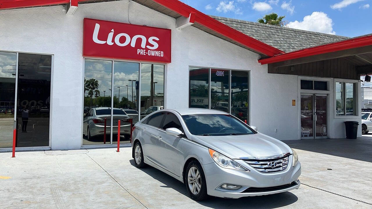 Used 2013 Hyundai Sonata GLS w/ Popular Equipment Pkg image 2