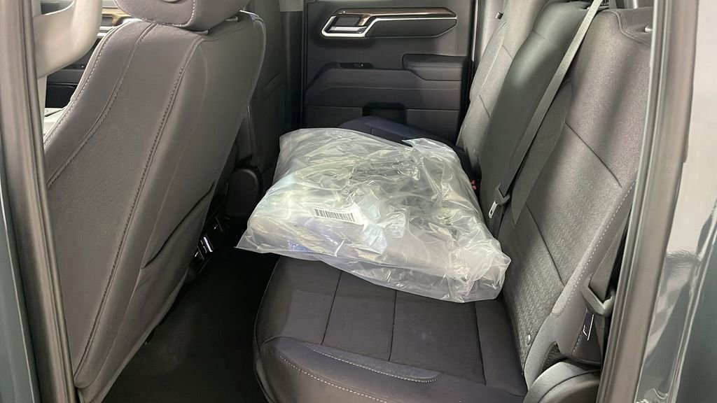 New 2025 Chevrolet Silverado 1500 LT image 13