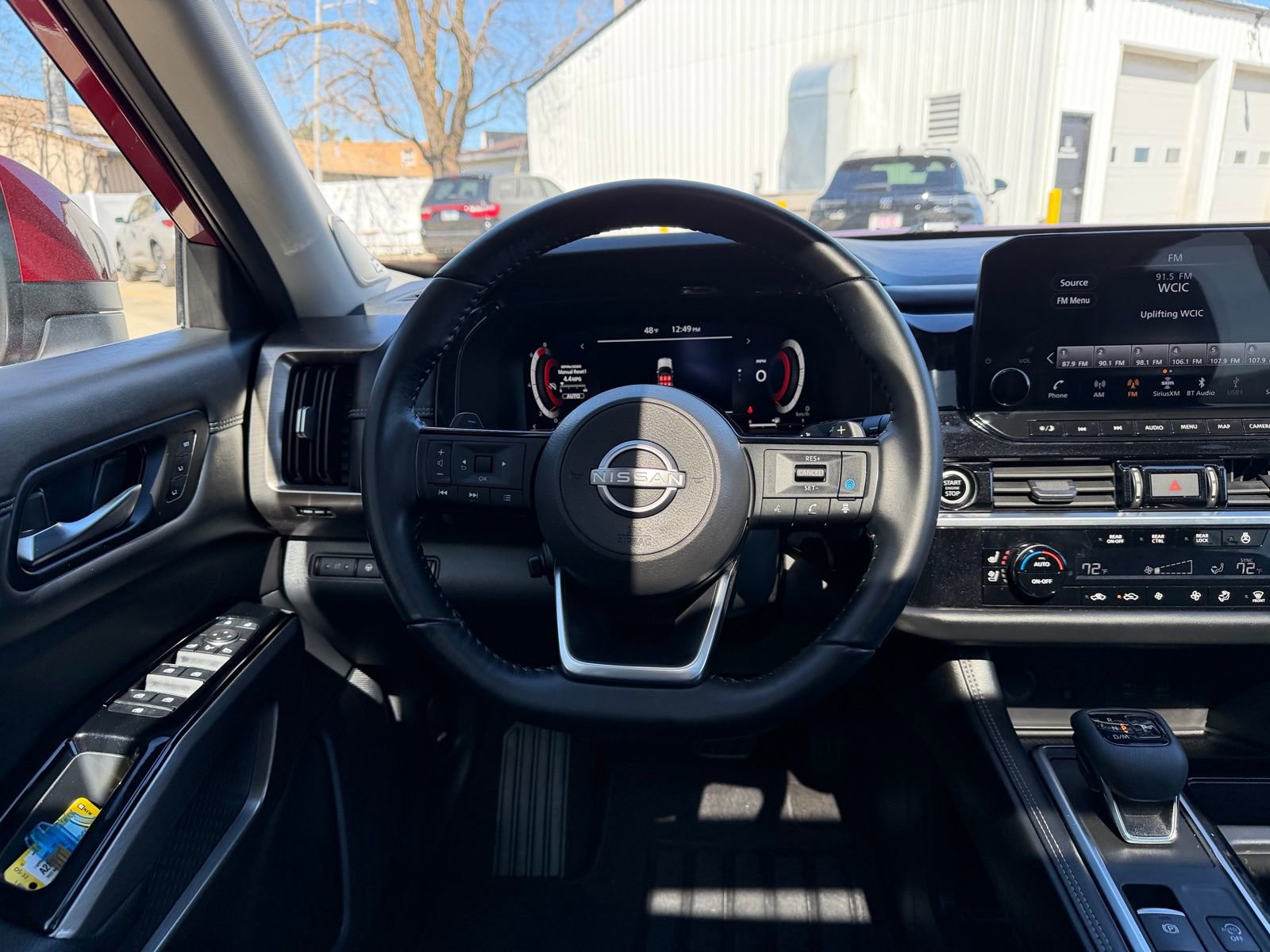 Used 2023 Nissan Pathfinder Platinum w/ Cargo Package image 13