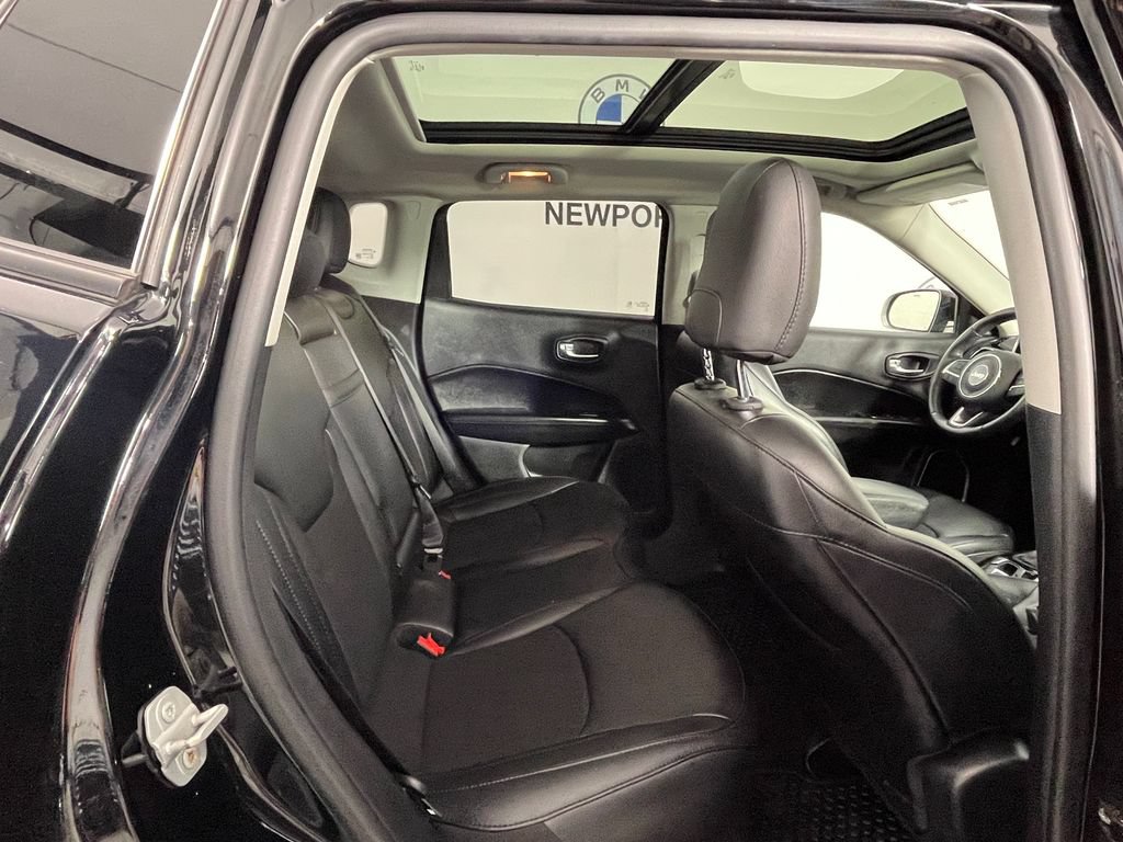 Used 2019 Jeep Compass Latitude AWD/4WD image 19