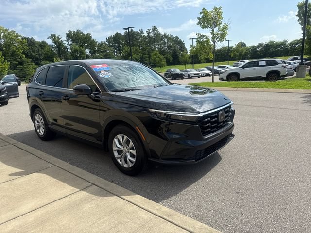 Certified 2025 Honda CR-V LX image 6