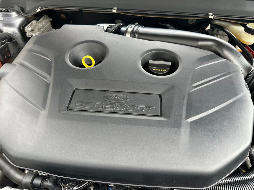 Used 2014 Ford Fusion SE w/ Equipment Group 202A image 23