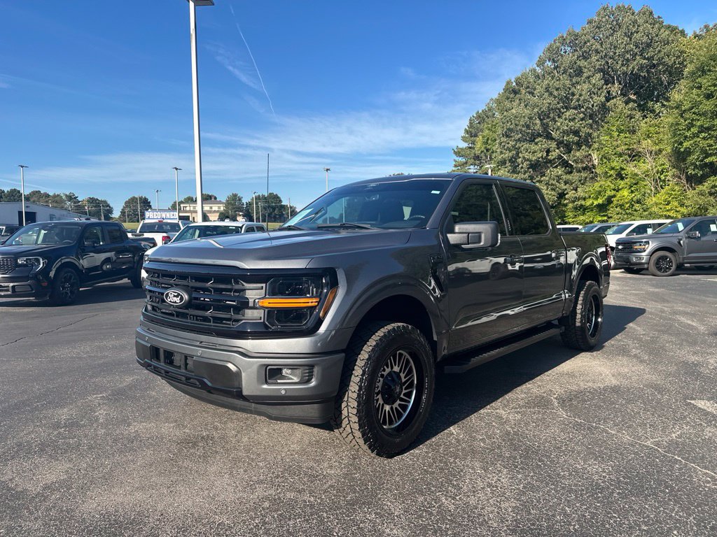 Used 2024 Ford F150 XLT w/ Equipment Group 302A MID RWD image 7