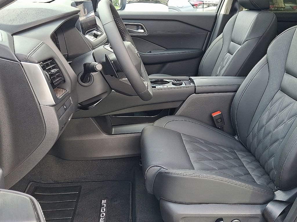 New 2026 Nissan Rogue Platinum AWD/4WD image 10