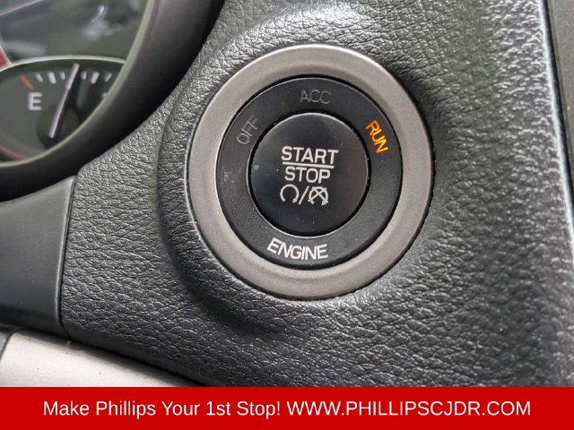 Used 2015 Dodge Journey Crossroad w/ Flexible Seating Group FWD image 26