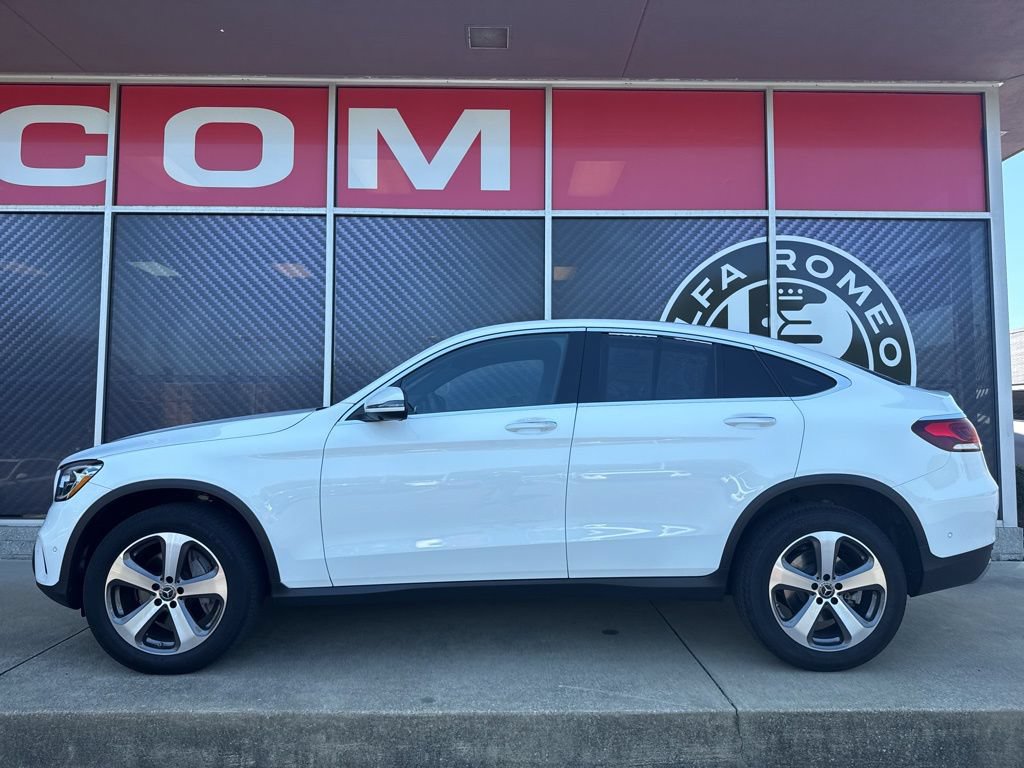 Used 2023 Mercedes-Benz GLC 300 4MATIC Coupe image 15