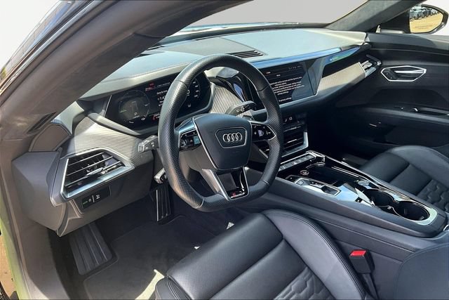 Used 2023 Audi RS e-tron GT w/ Carbon Performance Package AWD/4WD image 13
