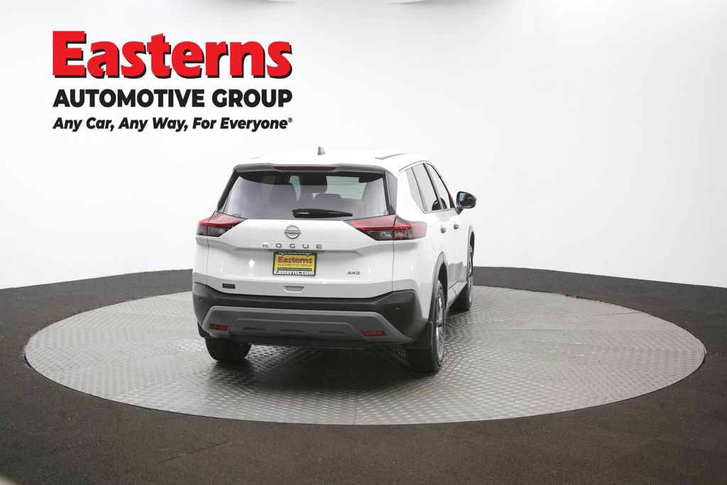 Used 2023 Nissan Rogue S AWD/4WD image 40