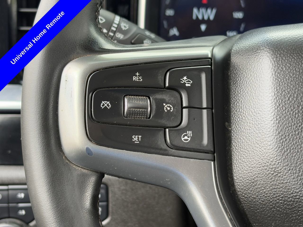 Used 2024 Chevrolet Silverado 3500 LT w/ Texas Edition AWD/4WD image 16