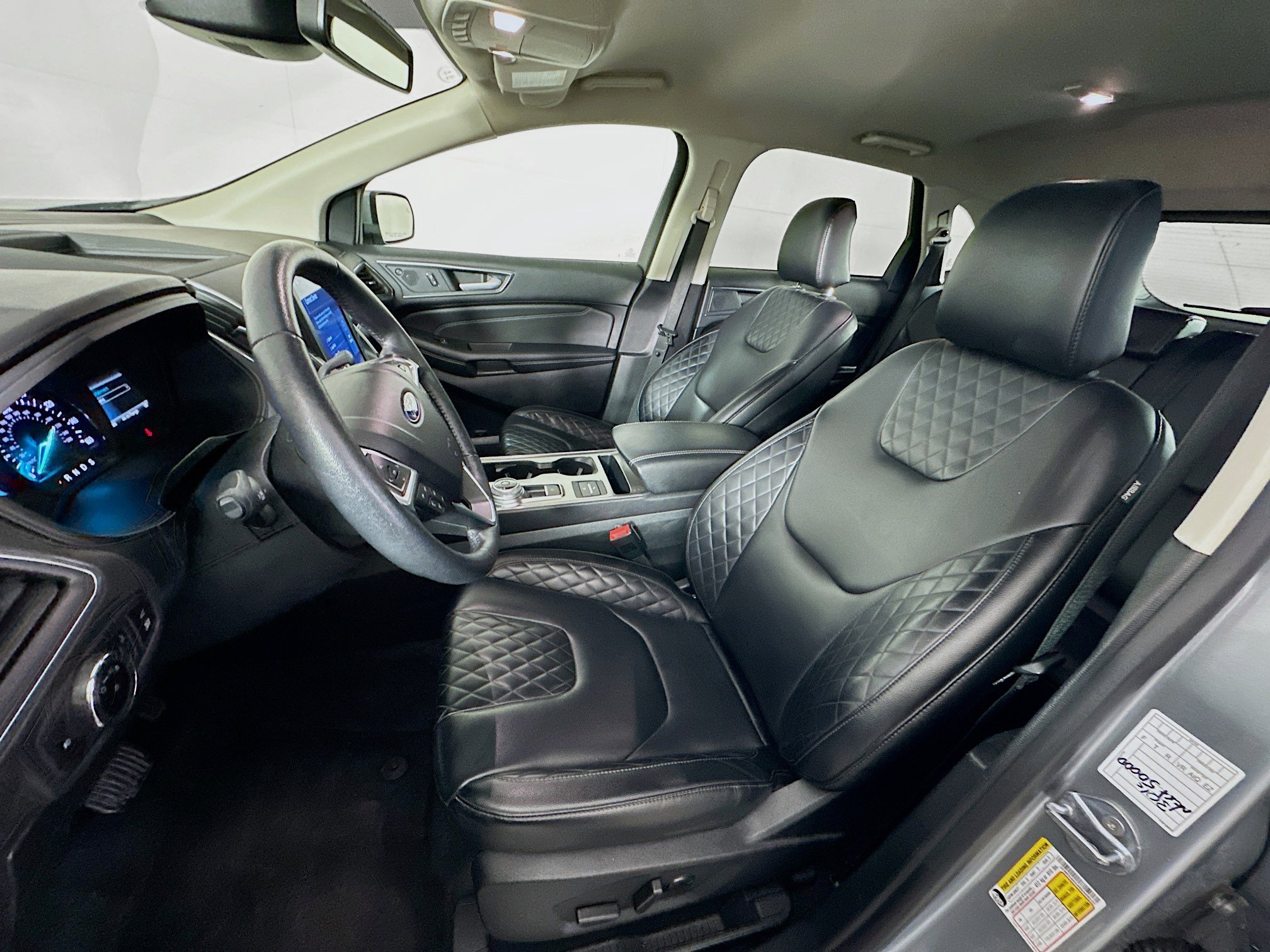 Used 2024 Ford Edge Titanium image 13