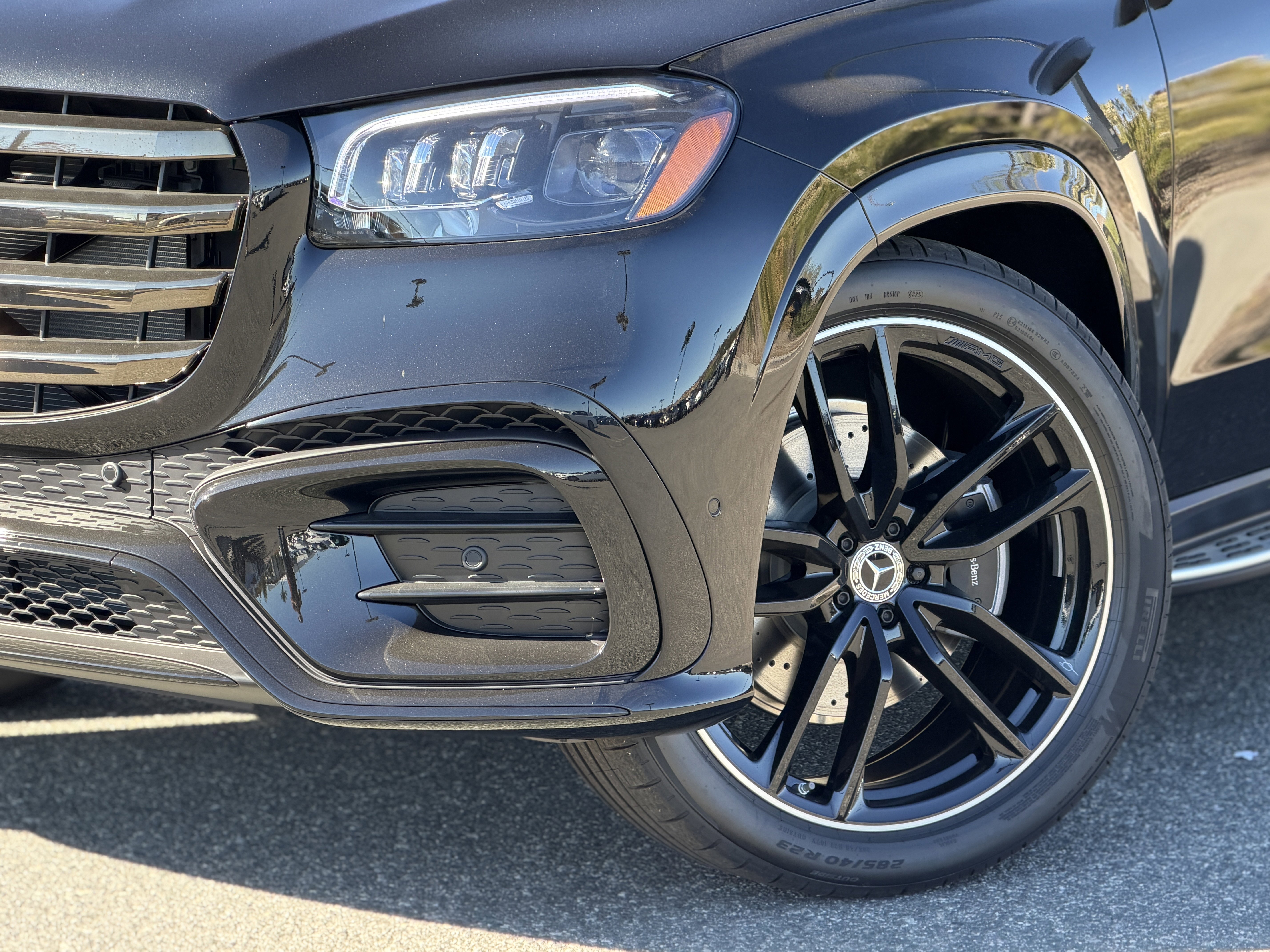 New 2026 Mercedes-Benz GLS 450 4MATIC image 4