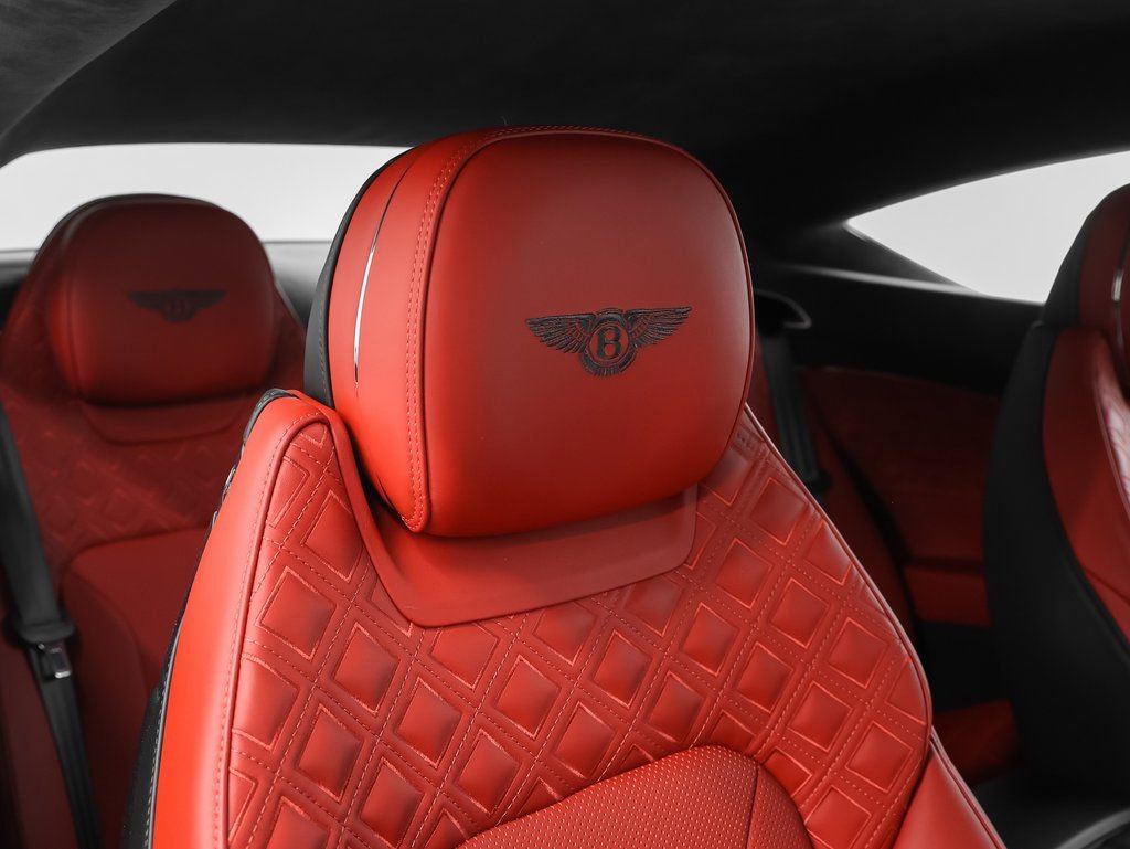 Used 2022 Bentley Continental GT image 25