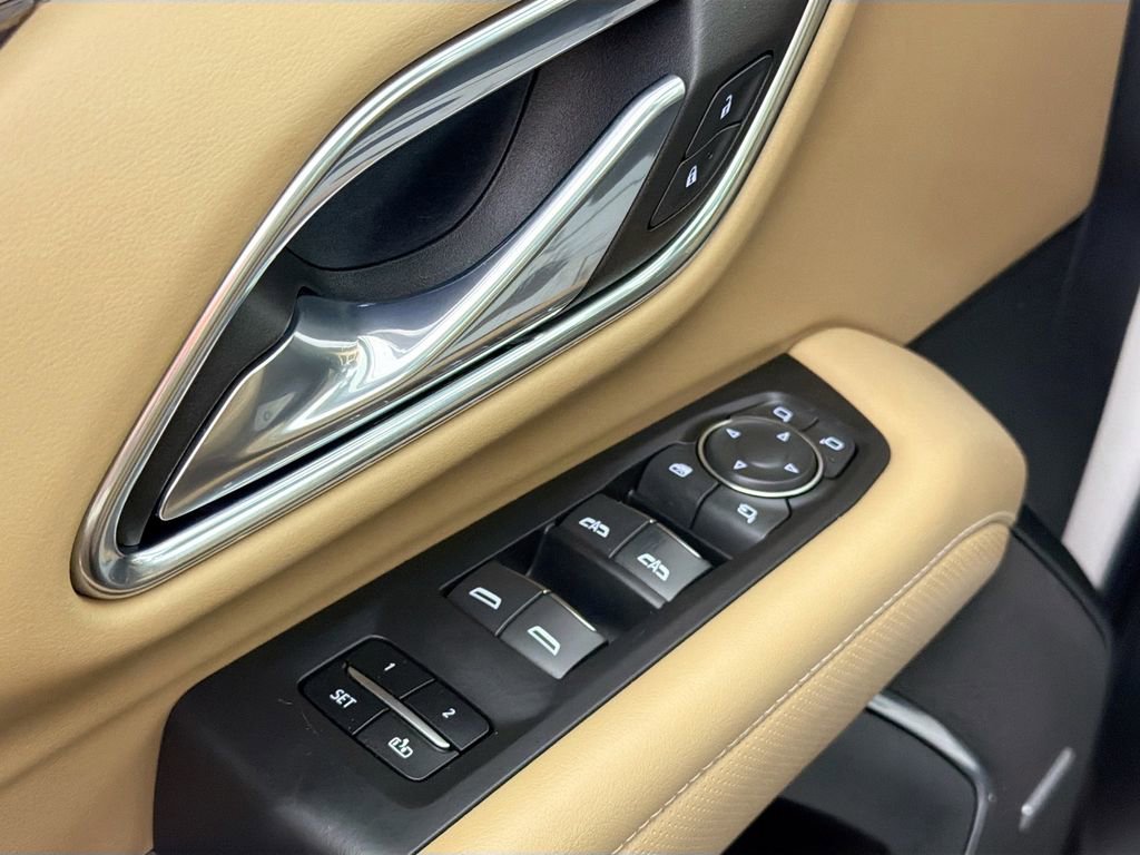 Used 2023 Chevrolet Tahoe Premier w/ Premium Package image 18