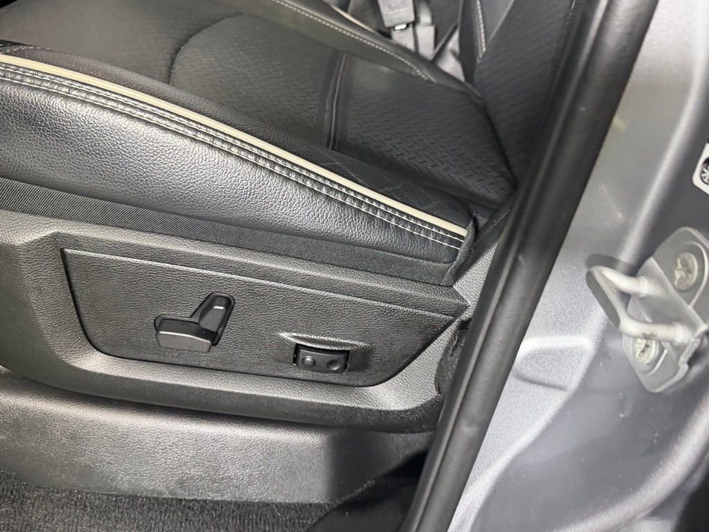 Used 2024 RAM 2500 Laramie w/ Safety Group AWD/4WD image 23