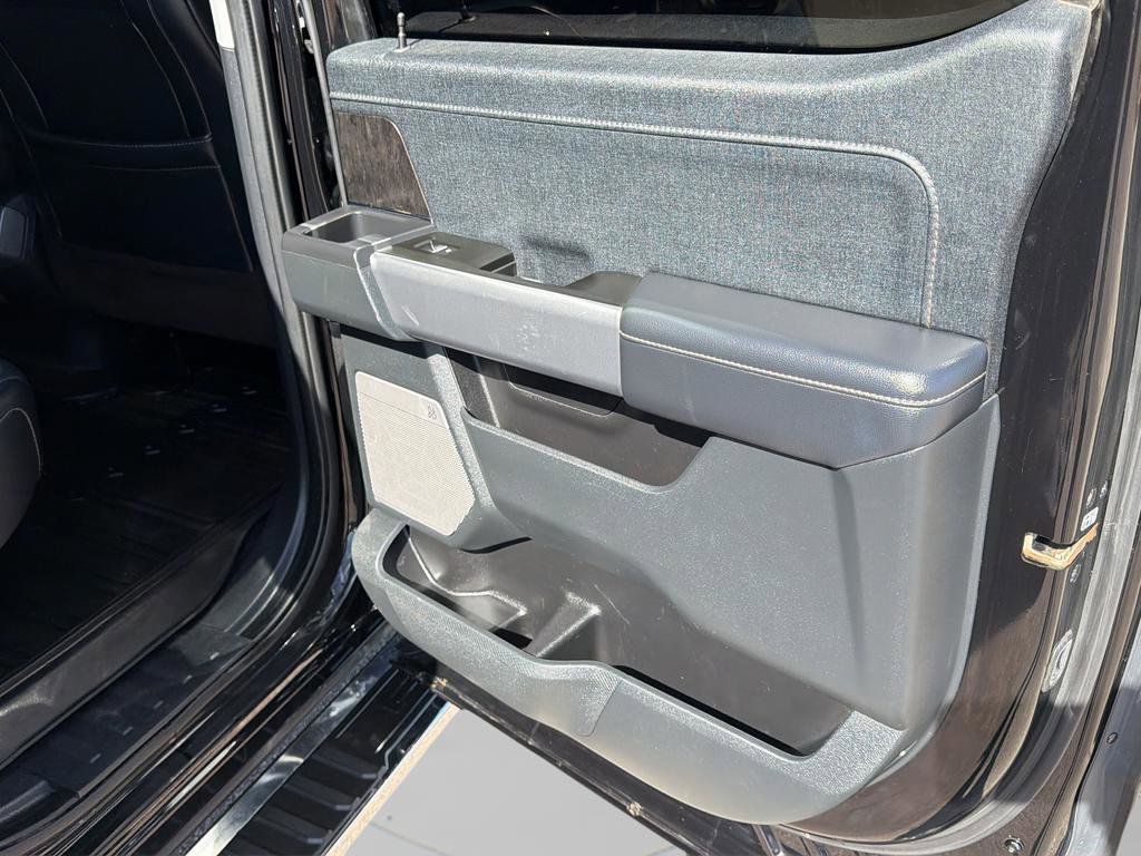 Used 2021 Ford F150 Lariat image 13