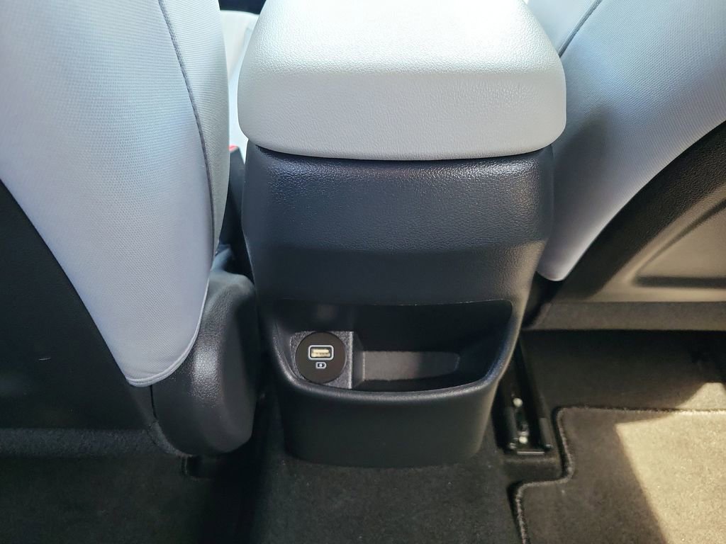 Used 2023 Hyundai Kona SEL FWD image 11