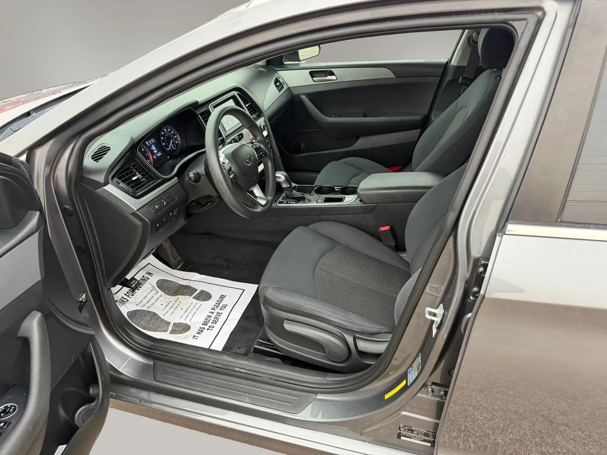 Used 2018 Hyundai Sonata SE FWD image 12