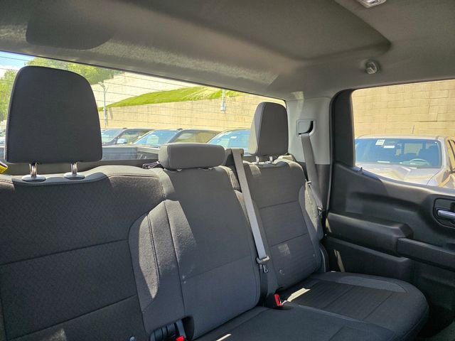 Certified 2025 Chevrolet Silverado 1500 Custom w/ Turbomax Blackout Package image 21