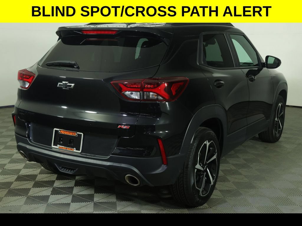 Used 2023 Chevrolet TrailBlazer RS w/ Sun and Liftgate Package AWD/4WD image 11