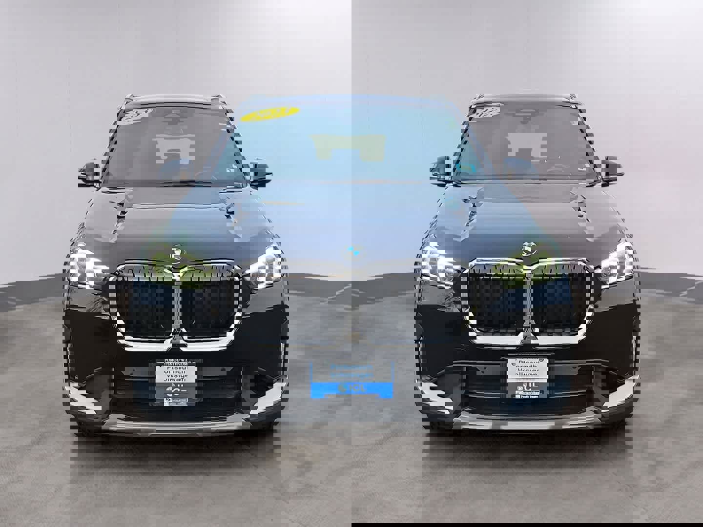 Used 2023 BMW X1 xDrive28i image 2