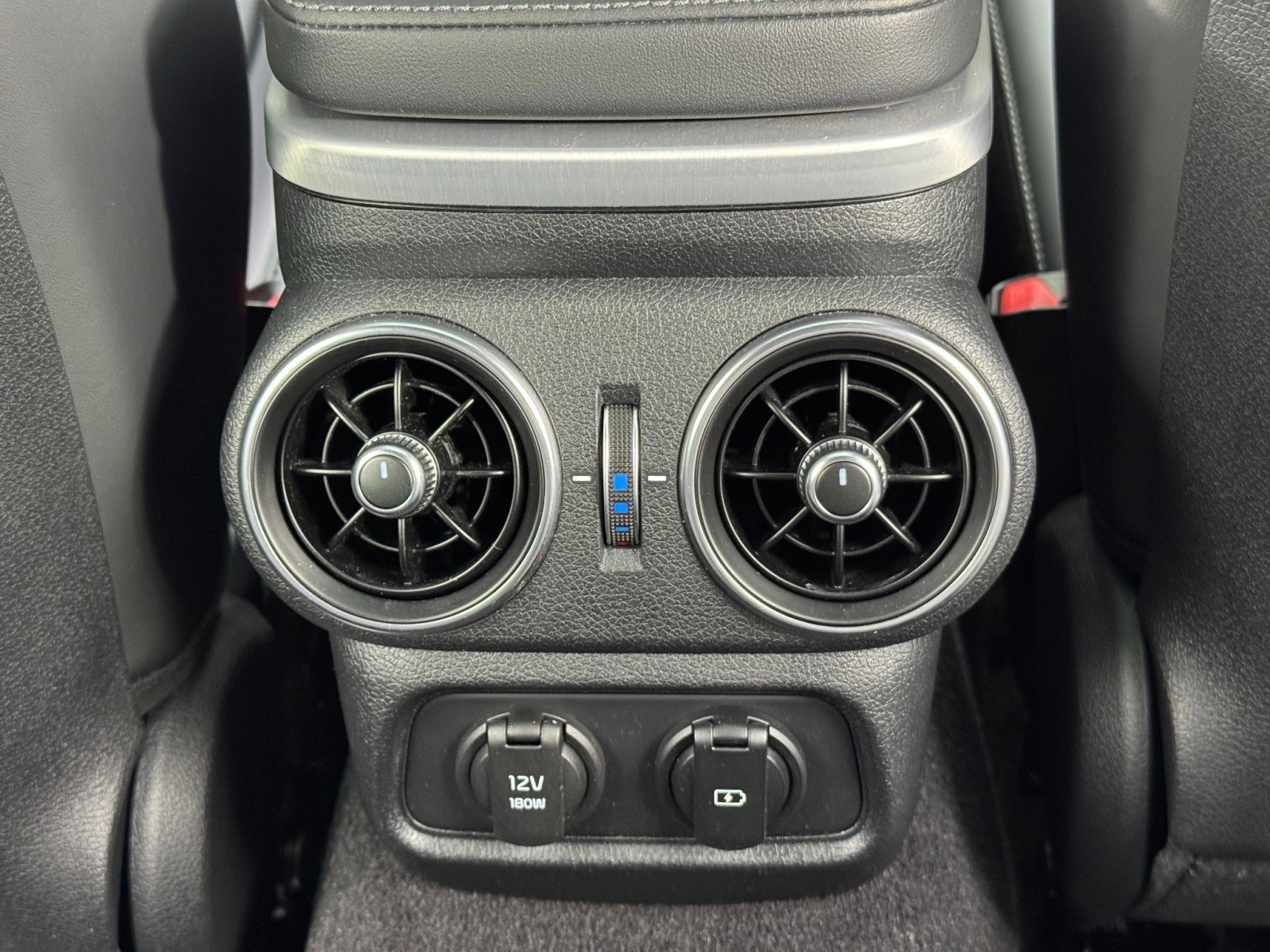 Used 2020 Kia Stinger GT2 image 36