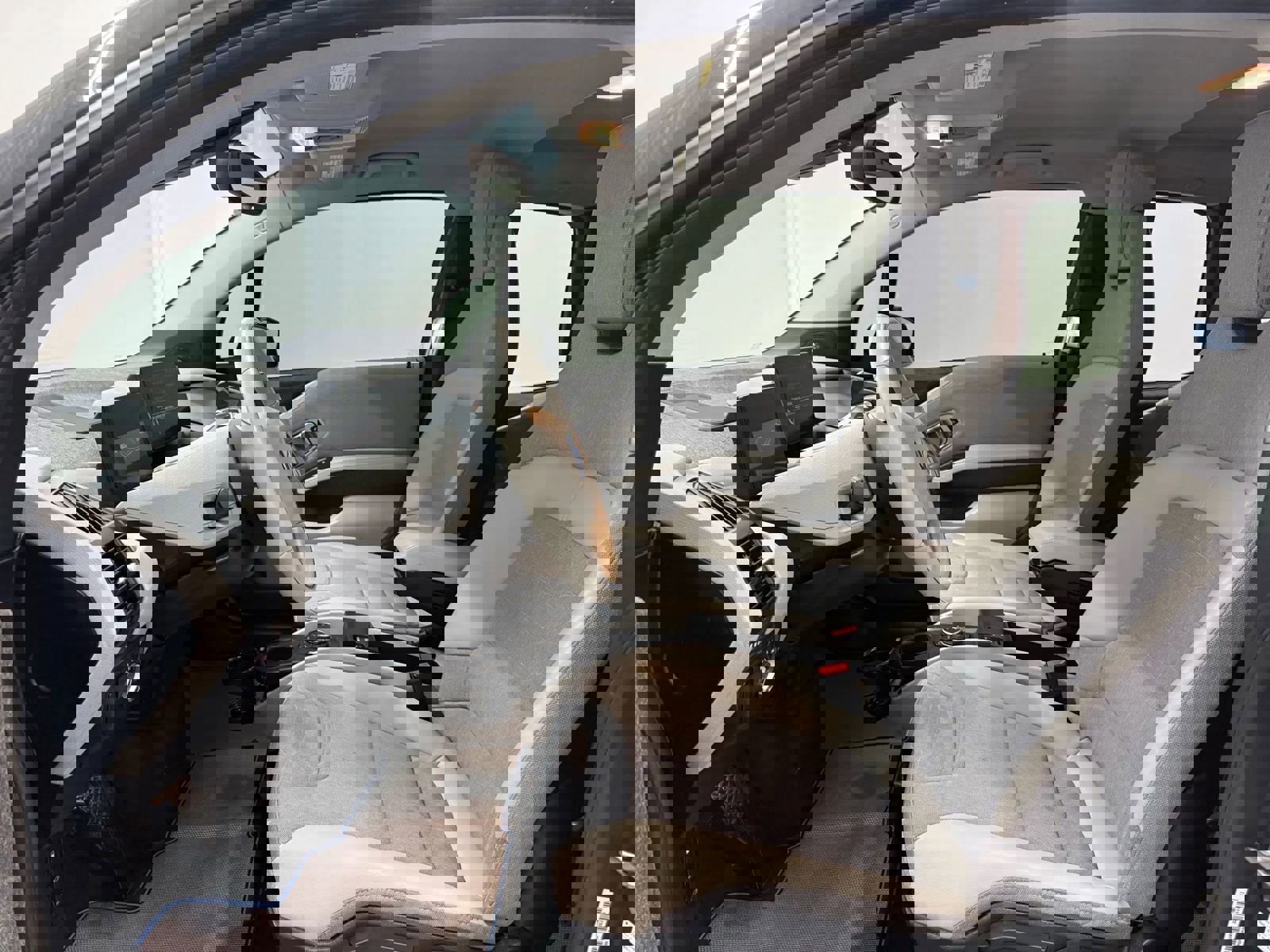 Used 2015 BMW i3 w/ Range Extender image 13