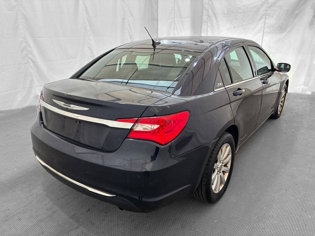 Used 2012 Chrysler 200 Touring w/ Cold Weather Group FWD image 6