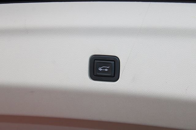 Used 2021 Cadillac Escalade ESV Sport Platinum image 46