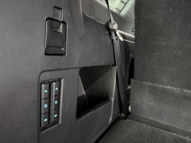 Used 2021 Ford Expedition XLT AWD/4WD image 6