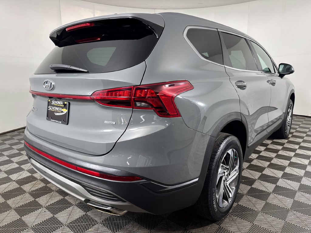 Used 2021 Hyundai Santa Fe SE AWD/4WD image 5