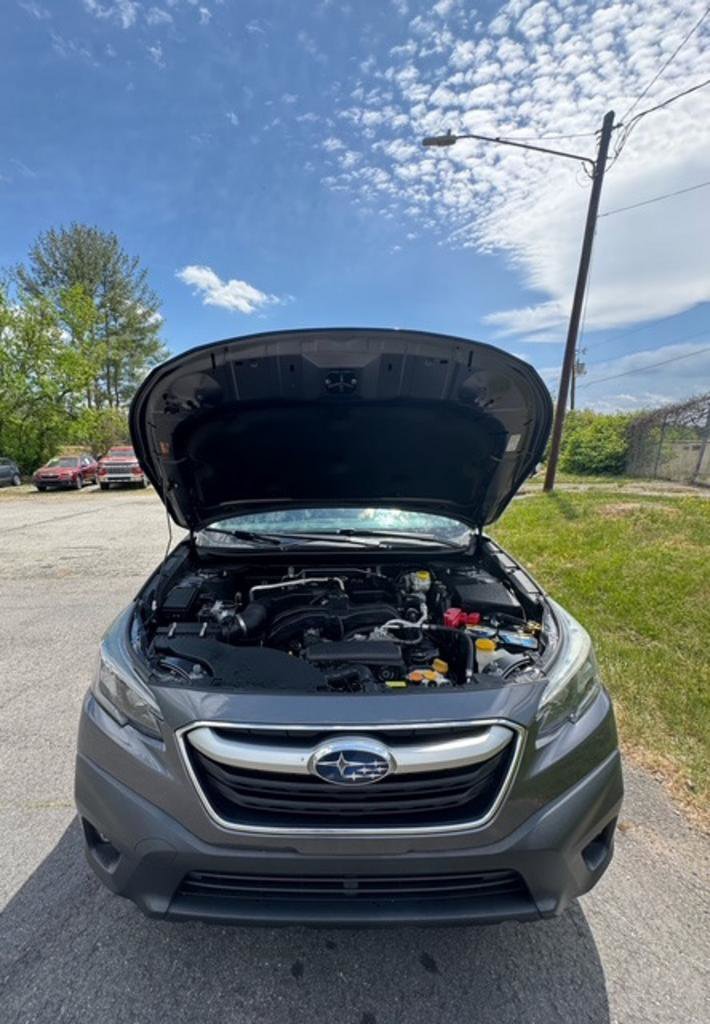 Used 2022 Subaru Outback Premium AWD/4WD image 21