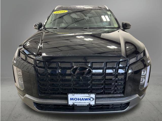 Used 2025 Hyundai Palisade Limited AWD/4WD image 9