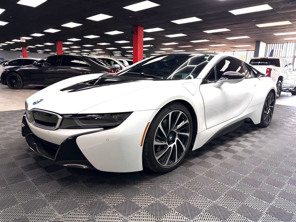 Used 2015 BMW i8 AWD/4WD image 7