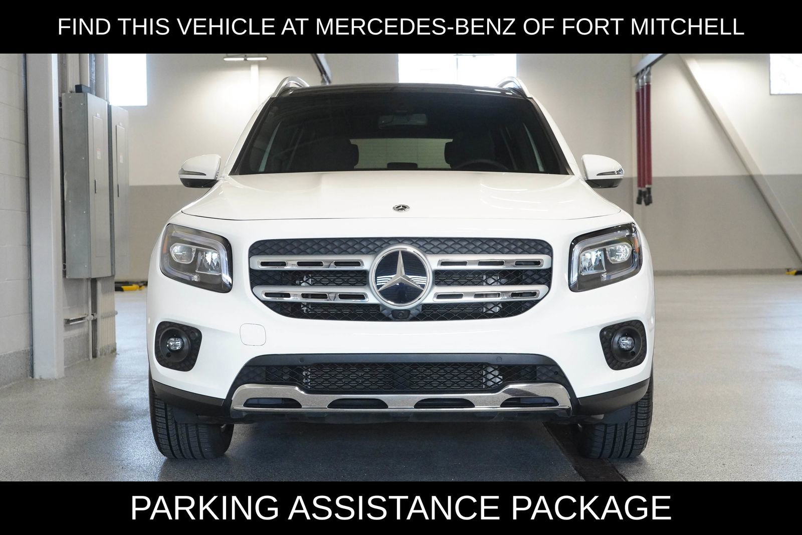 Used 2023 Mercedes-Benz GLB 250 4MATIC image 2