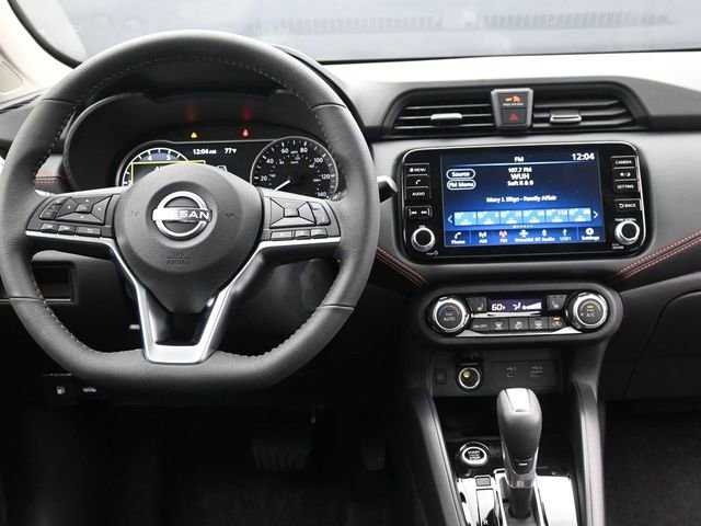 New 2025 Nissan Versa SR w/ Trunk Package FWD image 10