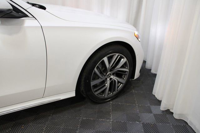 New 2026 Mercedes-Benz E 350 4MATIC Sedan image 10