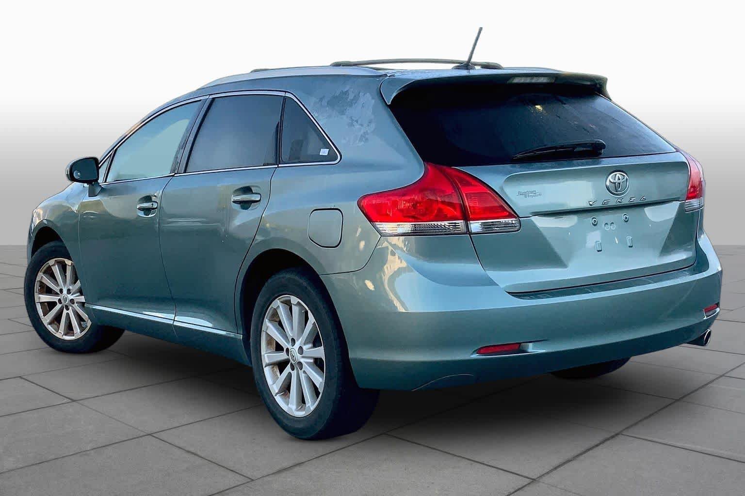 Used 2009 Toyota Venza FWD image 9