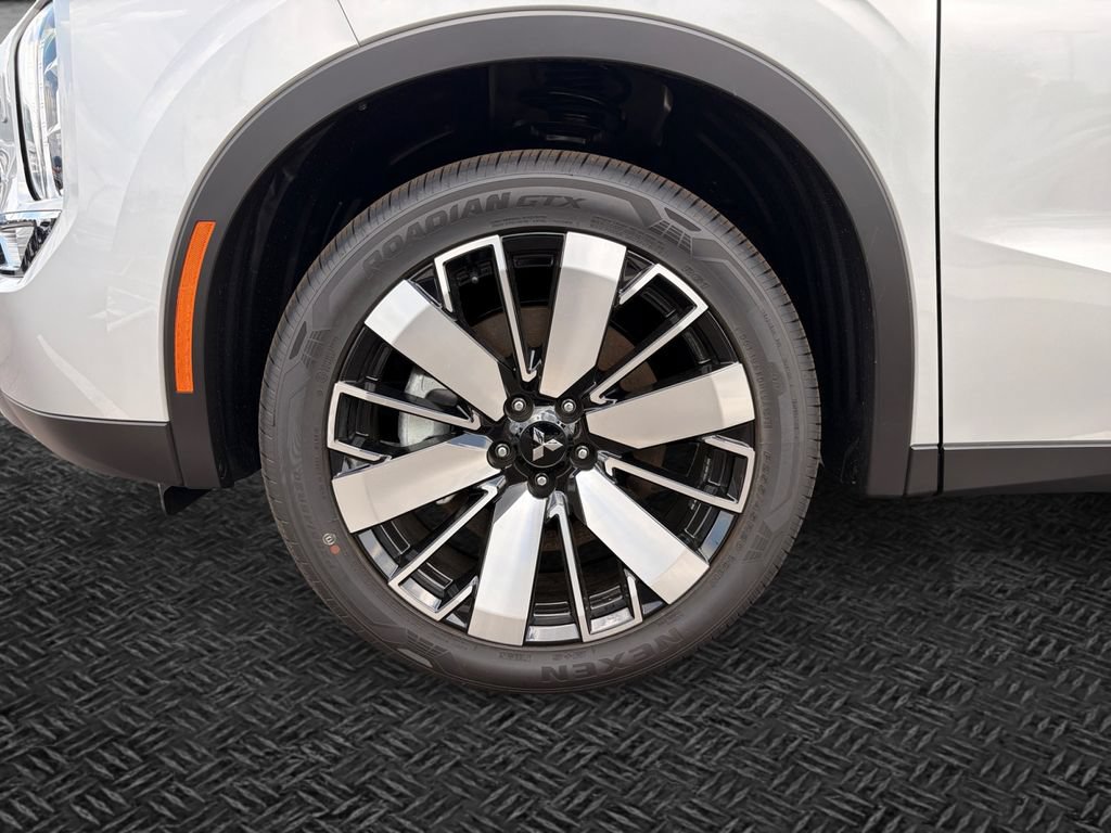 New 2026 Mitsubishi Outlander SE AWD/4WD image 11